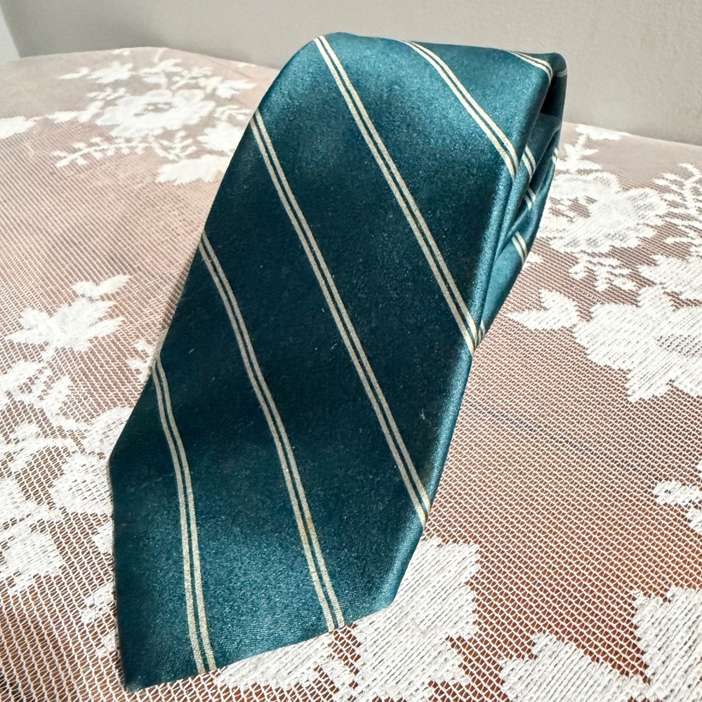 Oscar de la Renta Necktie Mens OS Teal Green Striped Good Silk Velour Hand Sewn